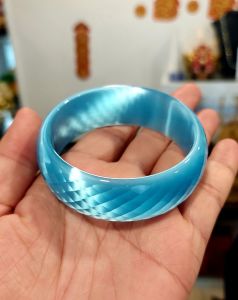 Vòng tay đá Mắt Mèo Cắt giác xanh lam bản hẹ 2.5 sen phiên bản giới hạn cao cấp sang trọng cho nữ.