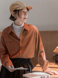 เสื้อเชิ้ตคอโปโลผ้าคอร์ดูรอยลายทางหนาสำหรับผู้หญิงในฤดูใบไม้ร่วงและฤดูหนาว เสื้อเชิ้ตคอกลมแขนยาวแบบสวมใส่สบายสำหรับผู้หญิง