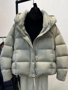 Winter Thickened Short Puffer Jacket Duck down Hooded Coat Women Fashionable Warm Commuter Style Korean Version Straight Cut