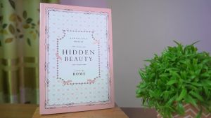 Buku Novel Hidden Beauty / Romancius