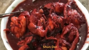 Traditional Rice Wine (Glutinous Wine) with Red Yeast Rice and Goji Berry and Products