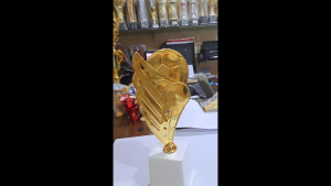 Piala Figur GT-12 (20 pcs) Kepala Piala Murah