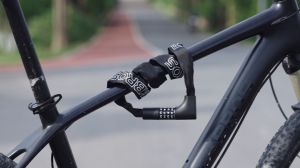 ROCKBROS Bike Chain Lock Thickened Durable Motorcycle Anti-theft Lock 2 in 1 Key Password Lock