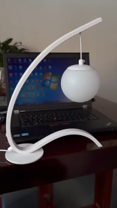 D027 Đèn Ngủ Để Bàn Nghệ Thuật Moon Ball - Đèn Decor Phòng Ngủ Phong Cách Hiện Đại Tối Giản.Đèn Led Chống Cận Trang Trí Tab Đầu Giường Phòng Khách Sang Trọng