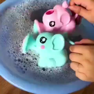 Mainan Sprinkle Gayung Mandi Anak Bayi Shower Gajah Elephant Bath Toys Baby Bath Toys