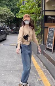 High-end Fashionable Warm Wide-leg Flared Jeans
