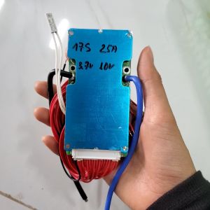 Mạch điều khiển sạc pin Lithium 60V 71.4V 17S 3.7V 25A cùng một cổng
