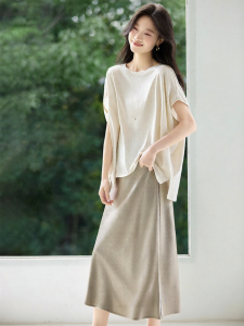 MOHANYIMEI | Airy Loose Short Sleeve Slim Fit Top and Imitation Acetate Skirt Set