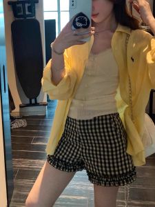 Quần Short Kẻ Caro Cạp Cao Cho Nữ Mùa Hè 2025 Quần Ống Rộng Thường Ngày Đa Năng Thiết Kế Mới Cho Nữ Quần Short Xếp Ly