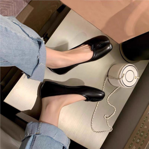 Genuine Leather Split-Toe Flat Bottom Loafers Womens Spring Autumn New Style Mirror Surface Slip-On Casual round Toe Shoes