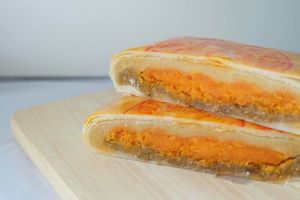 เปี๊ยะไข่ขยี้