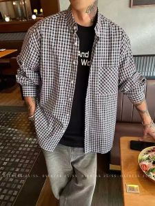 เสื้อเชิ้ตแขนยาวทรงหลวมสำหรับผู้ชาย UUS ทรงหลวม สไตล์ลำลอง ปกโปโล ผ้าโพลีเอสเตอร์ ทรงหลวม ฤดูใบไม้ร่วง ป้องกันการพับ