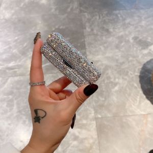 Luxury Creative Diamond Crystal Lipstick Lip Balm Box Lipstick Protective Cover with Lid Storage Box Single Portable Fashion