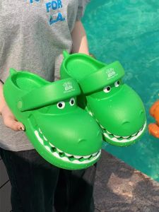 Fine Strips Family Fun Beach Thong Slippers Women Anti-Slip Deodorant Toy Story Hug Dragon Sandals Summer Open-Toe Slip-On