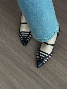 XIANNIWEI | Retro Roman Flat Sandals with Openwork Weaving Design