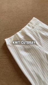 Celana Panjang Kulot Cutbray Knit Belah Samping: Celana Wanita Terbaru