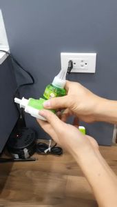 Bộ đèn xông tinh dầu đuổi muỗi côn trùng Baby Bear Minh House Thiên nhiên