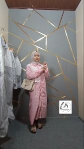 Midi Dress Terbaru: Desain Trendy Wanita & Korean Style