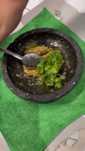 KERUPUK SEBLAK SAMBAL KRUPUK KERITING KECIL Mentah Krupuk Seblak Rafael MAWAR PUTIH Rasa Ikan Bawang Enak Gurih Renyah Asli Sidoarjo 250 gr | Seblak Sambal Rafael Tan