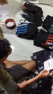 PAKET HEMAT 100 RIBU DAPAT 4 KAOS + 4 CELANA KOLOR COWOK CEWEK DEWASA