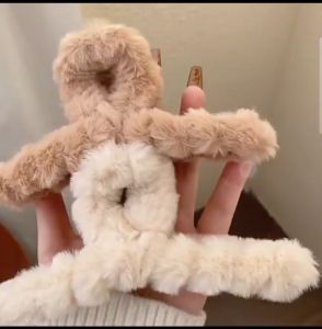 JR - 11CM - JEPIT RAMBUT JEDAI BULU POM POM / JEDAI RAMBUT KOREA/ JEPIT RAMBUT KOREA / JEPITAN BULU