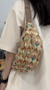 กระเป๋าคาดอกผู้ชายผู้หญิง แบบใหม่ ดีไซน์เกาหลี เท่ๆ ใช้งานสะดวก เหมาะทุกโอกาส