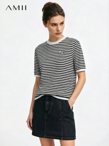 AMII | Summer Short-sleeved Round-neck Sparkling Color Stripe Ice Linen Blended Sweater Women Loose Top