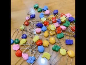 20pcs Stainless Steel Baby Safety Pins Secure Clips，wiht Adorable Fruit Pattern Plastic Head 5.3cm