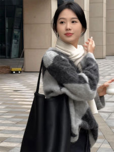 YUFUQING | Retro Fashion Diamond Pattern Long Sleeve Knitted Sweater Womens New Style Elegant Versatile Round Neck Cashmere Sweater