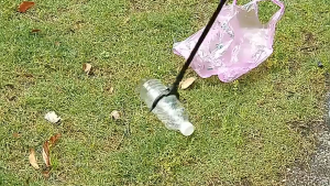 Dụng cụ gậy gắp rác dài 28-100cm dễ dàng gắp các loại rác có trọng lượng lên đến 500g-HAUSE