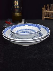 Jingdezhen Underglaze Blue Ceramic round Dinner Plate Chinese Style Delicate Dish Plate Vintage Soup Plate Rice Porcelain