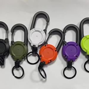 6pcs/1pc Outdoor U-shaped Retractable Keychain Heavy-Duty Climbing Buckle Retractable ID Badge Clip Keychain Fishing Buckle