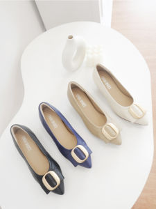 Choushoes รองเท้าหนังแกะ รุ่น Kimber ทรง Kitten ความสูง 1 นิ้วรองเท้าหัวแหลมส้นไม้ น้ำหนักเบา สีอัก ด้วย ดีไซน์เรียบแต่ดูดี แมทช์ได้กับทุกลุคมีให้เลือก 4 สี