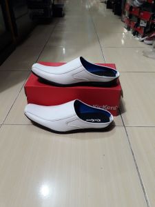 Sepatu selop habib bahar / sepatu bustong terbaru seputih bagus