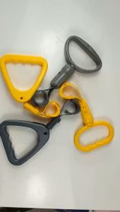 1x Universal Triangle Bus Subway Interior Handle Pull Ring Car train Handle Hand Strap Drift
