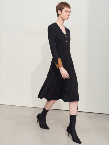 AMII | New Commuter V-Neck Contrasting Colors Buttoned Knitted Dress