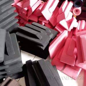 ROSKAM PENGHALUS ACIAN TEMBOK/BANTALAN BAHAN KARET / BUSA ATI