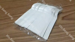 Disposable fork /Sudu Plastic guna sekali 一次性叉子
