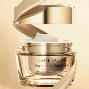 เอสเต ลอเดอร์ รีวิทัลไลซิ่ง ซุพรีม + ยูธ พาวเวอร์ ซอฟท์ ครีม 75มล.- มอยส์เจอไรเซอร์ขายดี มอบผิวใส รูขุมขนแลดูเล็กลง กระชับผิวบริเวณกรอบหน้า Estee Lauder Revitalizing Supreme+ Youth Power Soft Creme Moisturizer - Moisturizer 75ml
