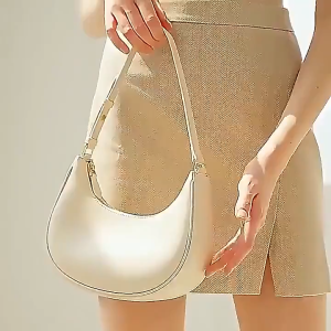 Sling Shoulder Bag for Women Retro Leather Bag Women New Handbags Leather Half Month Korean Handbag PK LV