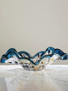 จานใส่ผลไม้คริสตัลหรูหรา ตกแต่งห้องนั่งเล่น โต๊ะกาแฟ จานใส่ของหวาน จานใส่ผลไม้แบบเรียบง่ายและโมเดิร์นจากจีนแผ่นดินใหญ่