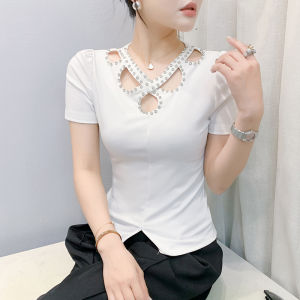 YIMEI เสื้อยืดผ้าฝ้ายแขนสั้นติดเล็บประดับเพชรประดับหมุดสไตล์ยุโรปกระชับสัดส่วนและดีไซน์ลายโปร่งเสื้อแหวกแนวสำหรับผู้หญิงมีร่องเสื้อเชิ้ตตัวเล็ก