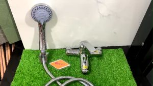 Vòi sen nóng lạnh Biggo KAG-KCN17 nước mạnh chrome bóng BH 5 năm  Trọn bộ Vòi gật gù có bát sen dùng cho máy năng lượng