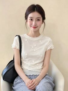 V.C.I | Unique Beautiful 3D Flower Design T-Shirt