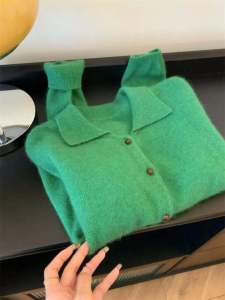 เสื้อคาร์ดิแกนถักคอโปโลสีเขียวสำหรับผู้หญิง ฤดูใบไม้ร่วง สไตล์เกาหลี เสื้อสเวตเตอร์แฟชั่น เสื้อคลุมกันหนาว แขนยาว ปกติ