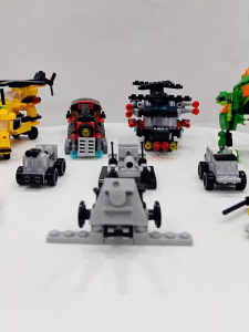 City Series 6 in 1 Building Blocks Warship Dinosaur SWAT Truck Model Puzzle Toys Gifts for Boys