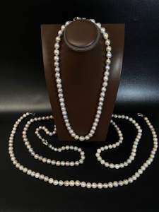 Aksesoris Perhiasan Kalung Mutiara Air Laut Asli Lombok Bersertifkat Dan Box Perhiasan Mutiara Lombok Kalung Mutiara Mutiara air laut grade B asli Lombok Bersertifikat dan Box Perhiasan