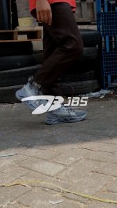 Sepatu Safety Paling Dicari: Anti Tusukan Kevlar Midsole Ujung Besi