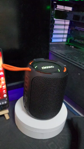 OKOP KP-838 Wireless Portable Bluetooth Speaker RGB Dazzle Color Lamp