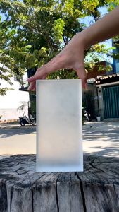 Gạch Kính Chữ Nhật Đặc Trong Bắt Sáng Tốt Sang Trọng